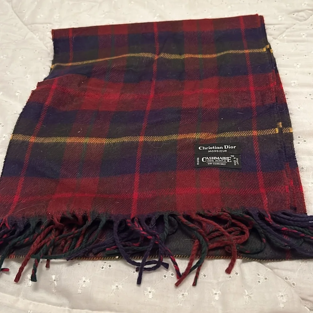NWOT Christian Dior Cashmair Plaid Scarf with Fringe